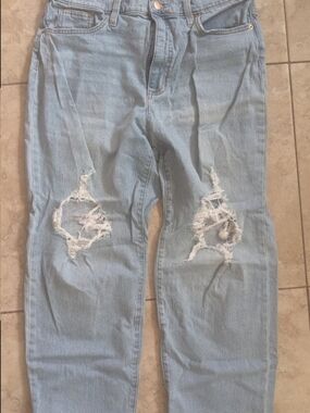 Universal Thread Light Blue Denim Distressed Boyfriend Jeans Sz 14